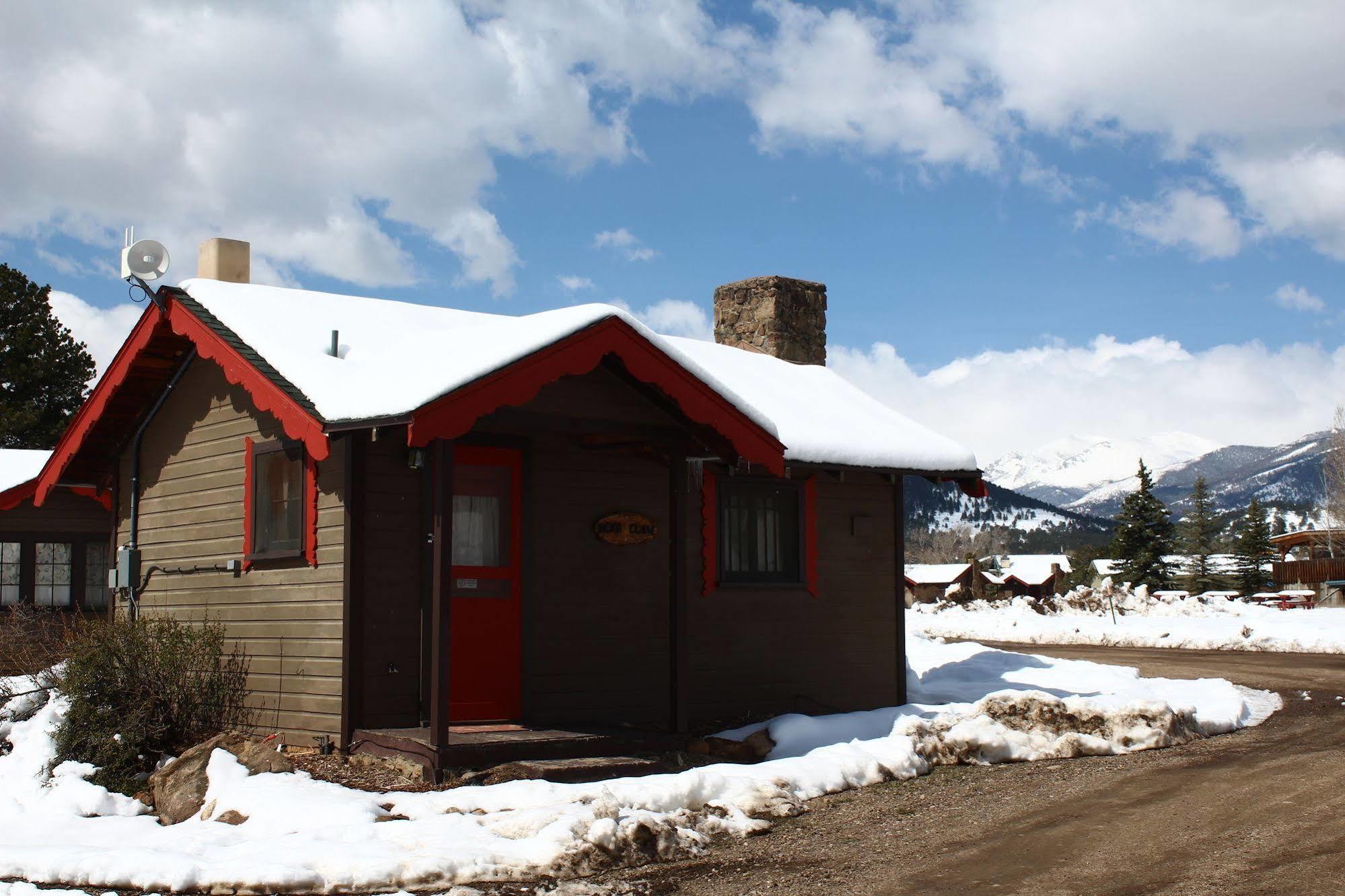 Tiny Town Cabins Естес Парк Екстериор снимка