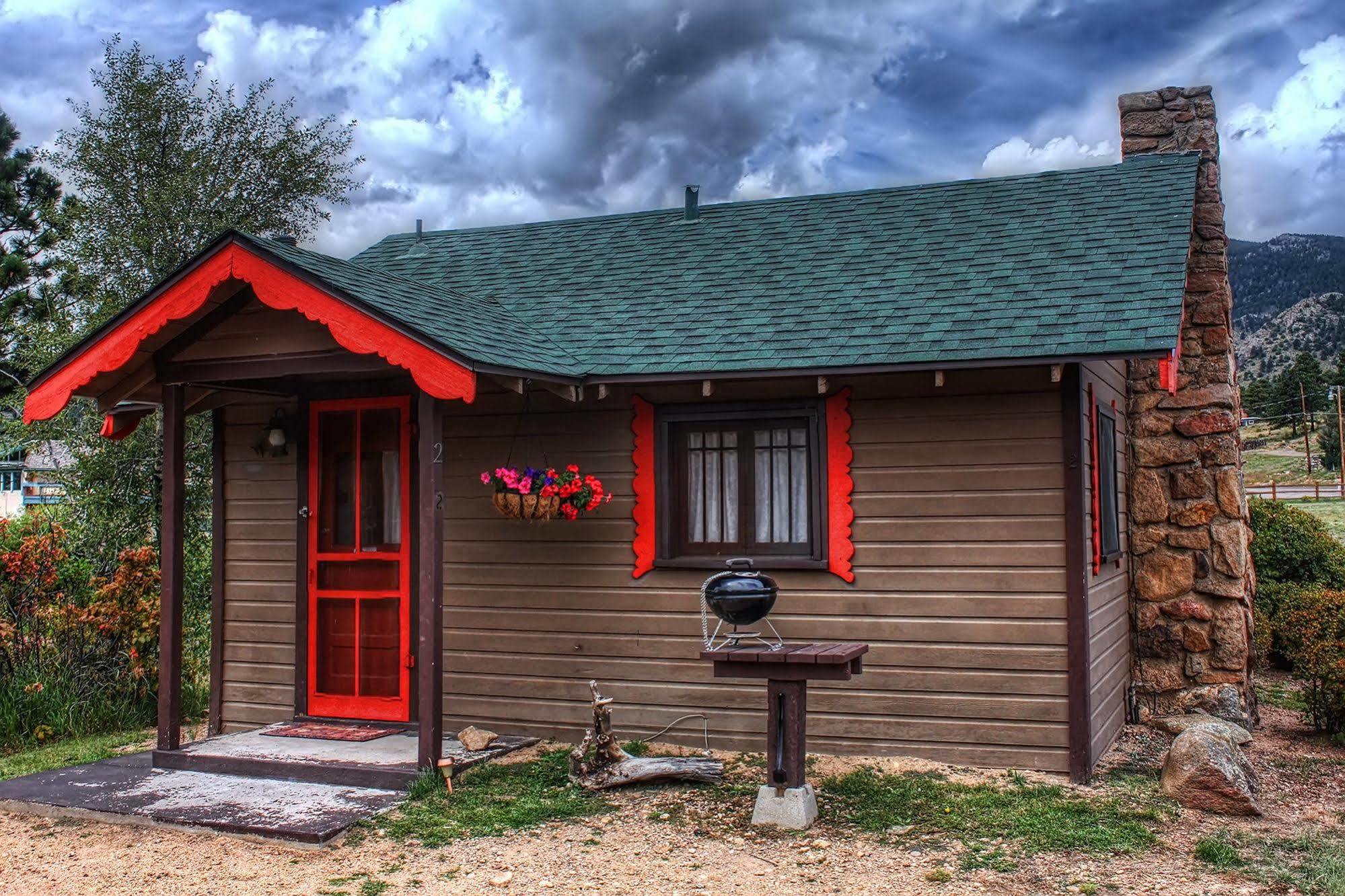Tiny Town Cabins Естес Парк Екстериор снимка